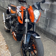 KTM 125 DUKE デューク 125cc MT6速　ギア車　自賠責R.11年10月までの画像