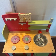 【値下げ】木製おもちゃ　おままごとキッチンの画像