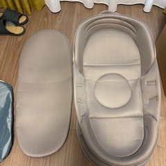 ネオママイズム neomamaism 折りたたみ式　ベットインベット Dove Gray(グレー)の画像