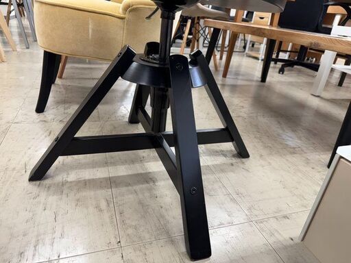 J3112　【リユースのサカイ柏店】　IKEA イケア　ダイニングチェア　椅子　回転　昇降式　