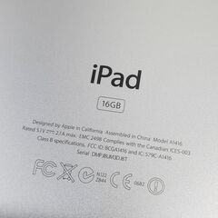 Apple iPad 16GB シルバーの画像