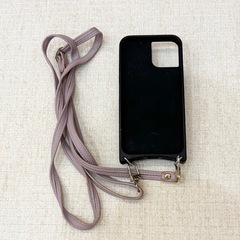 iPhone12 ストラップ付きレザー調スマホケース／多機能ウォレットタイプの画像