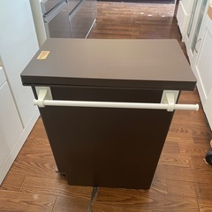 【ゴミ箱】【ペダル式】クリーニング済み【管理番号12610】九の画像