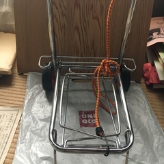 折りたたみキャリーです。の画像