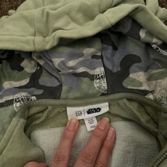 ベビーギャップ　パーカー　ヨーダ　60-70 子供服　ベビー服の画像