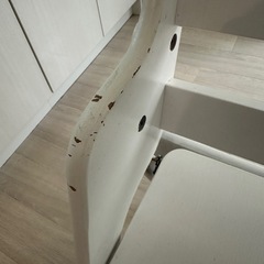 子供椅子・白塗装済みの画像