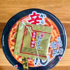 新商品‼️辛みそきん　2個　10月25日発売日に購入　カップラーメンの画像