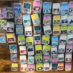 ポケモンカードまとめ売りの画像