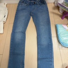 子供用　ジーンズの画像