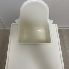 【無料】IKEA ダイニングテーブル子供用の画像