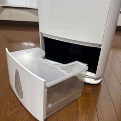 除湿機　衣類乾燥　三菱　日本製の画像