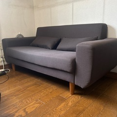 ソファの画像