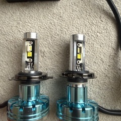 H4型LED 日本ライティング
製の画像