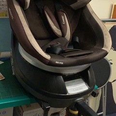 コンビ　チャイルドシートの画像