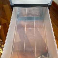 ☆貰ってください☆キャスター付押し入れ収納ケースの画像