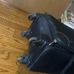 スーツケース小の画像