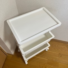 【美品】テーブルワゴン 3段　ホワイトの画像