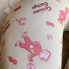 おさるのジョージ ネックピローの画像