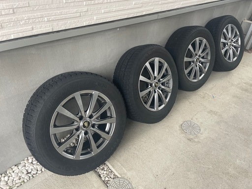 受け渡し者　決定しました。　スタッドレス　2023製造215 60R 16 エスティマ