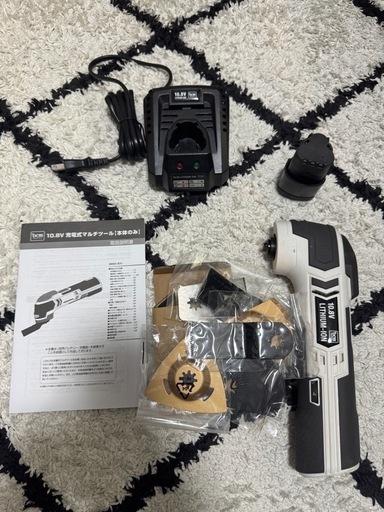 DCM　10.8V　マルチツール&充電器&バッテリーセット