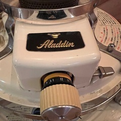 アラジンストーブ　ホワイトの画像