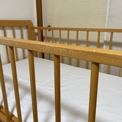 ベビーベッドの画像