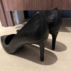 CHARLES & KEITH パンプス2足セット 38・38の画像
