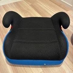 リーマン　ジュニアシート２個の画像