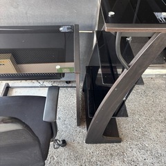 机、椅子、ラック3点セットの画像