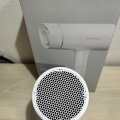 美品！！SALONIA GLOSSY CARE DRYER ホワイトの画像