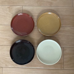 花柄カレー皿2枚と豆皿4枚の画像