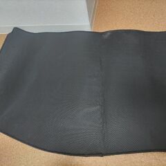 ノート e12 ラゲッジマットの画像