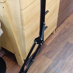 スマホスタンド　伸縮式　ブラック　撮影　高さ約105㎝　　■近隣配送無料 買取GO‼　栄和店の画像
