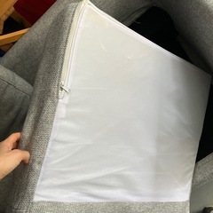 ニトリ　2人掛けソファ　グレー　木製足の画像