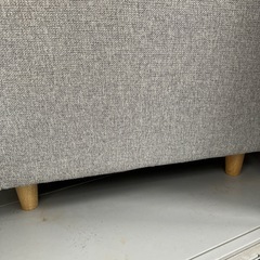 ニトリ　2人掛けソファ　グレー　木製足の画像
