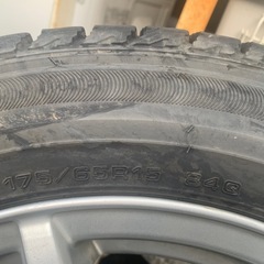 アクア用スタッドレスタイヤホイールセットの画像