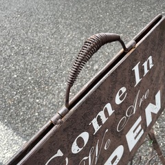 オープンクローズ サインボード スタンド ブラウン 看板の画像