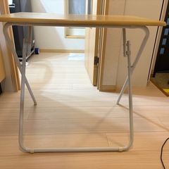 ニトリ　折りたたみデスク　フレッタ
の画像