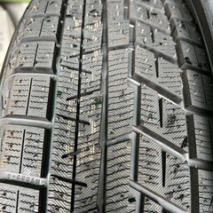 早い者勝ち！！【2025年新品、未使用品】185/60R15 84Q　スタッドレスタイヤ　YOKOHAMAアイスガード　の画像