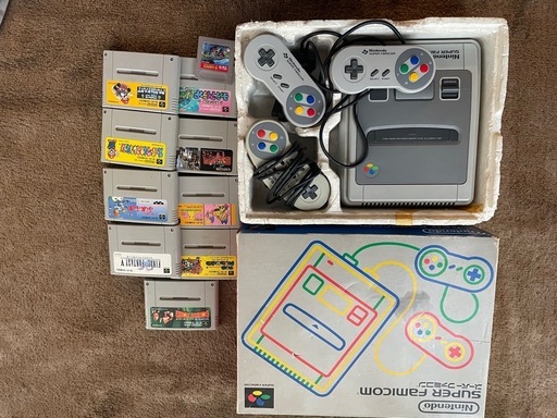 決まりました?懐かしいゲーム機一式