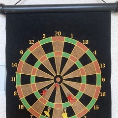 パズル　プラモ　ダーツセットの画像