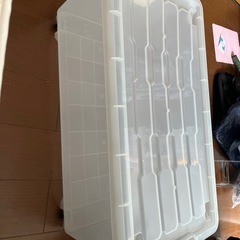 キャスター付き収納ケースの画像
