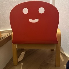 子供用椅子の画像