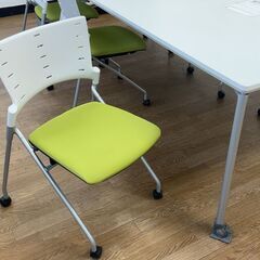 コクヨ応接机、ITOKI椅子セット、状態良いの画像