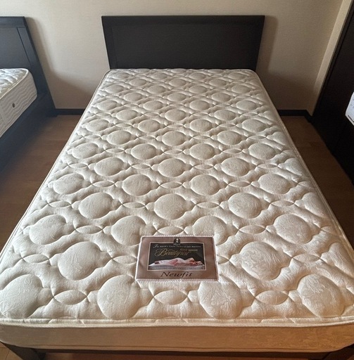 商談中　シモンズ セミダブル ベッド マットレス ビューティレスト 札幌市白石区