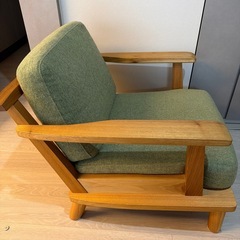取引中:：1人掛けソファ　栗材使用　リビングハウスで 購入の画像