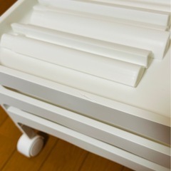 ニトリ　ランドリー 収納 ラック カナスタ 3段(ホワイト) 幅48×奥行34×高さ101cm   の画像