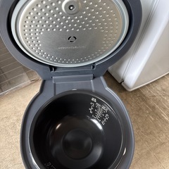 2024年　　アイリスオーヤマ　炊飯器　5.5合　圧力IHの画像