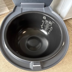 2024年　　アイリスオーヤマ　炊飯器　5.5合　圧力IHの画像