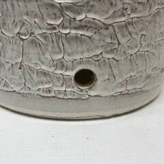 美品 傘立て 白 ホワイト 直径約24×高さ42cm 葉柄 テクスチャーアート 陶器 玄関 収納 エントランスの画像